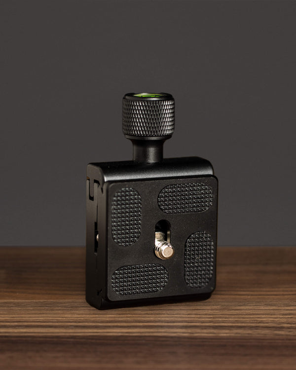 SwitchPod — The minimal, versatile, handheld tripod